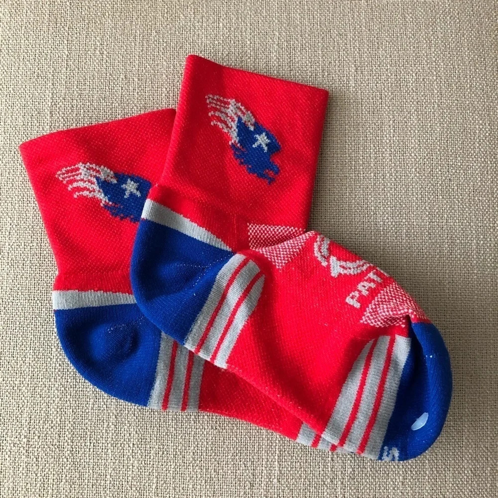 Boys NFL New England Patriots Football Crew Socks